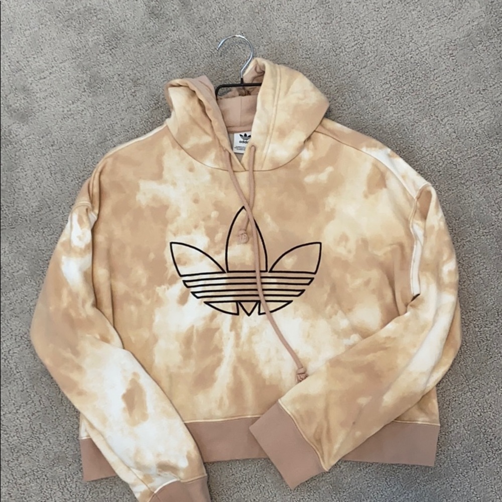 Adidas women’s sweatshirt